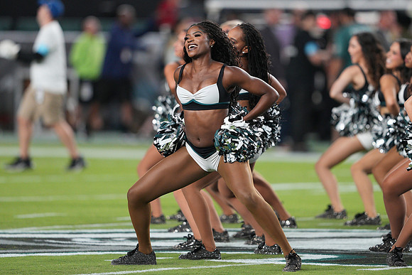 NFL: SEP 16 Falcons at Eagles