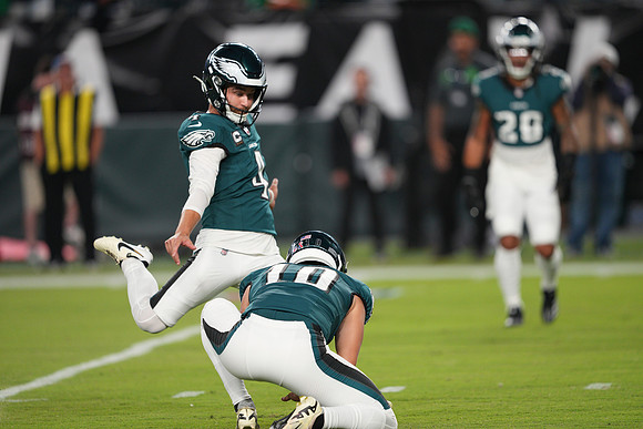 NFL: SEP 16 Falcons at Eagles