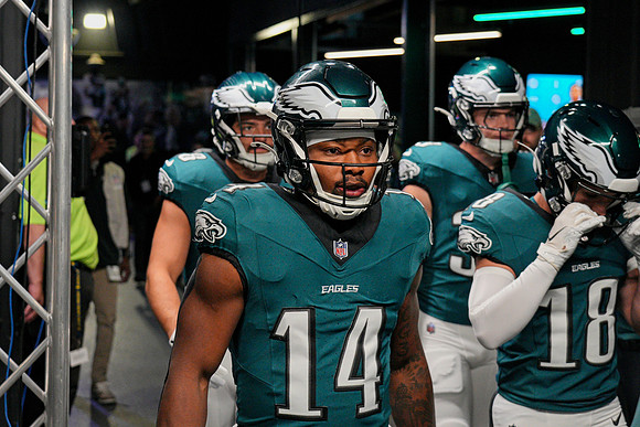 NFL: SEP 16 Falcons at Eagles